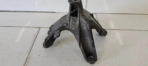 Audi A5 8T 8F Engine mounting bracket 8K0199308BE