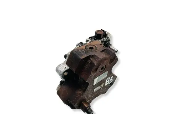 BMW 3 E90 E91 Fuel injection high pressure pump 521476 7798333 0445010146