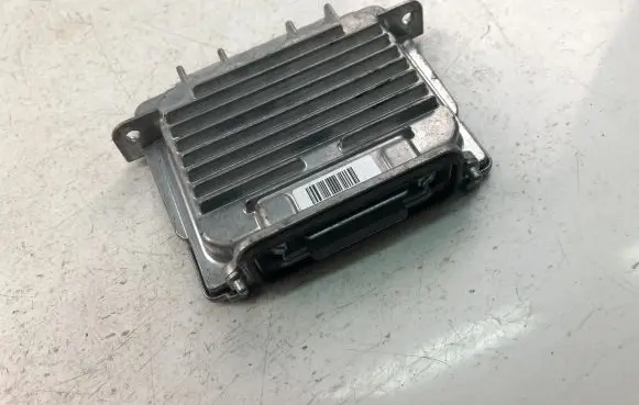 Jeep Grand Cherokee (WK) Xenon control unit/module 89089352