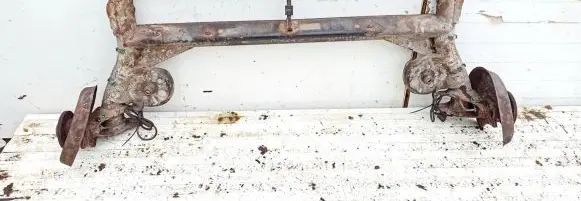 Volkswagen PASSAT B5 Rear subframe 