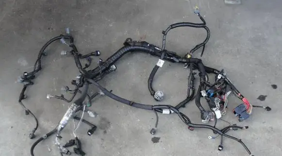 Renault Arkana Engine installation wiring loom 240115401S