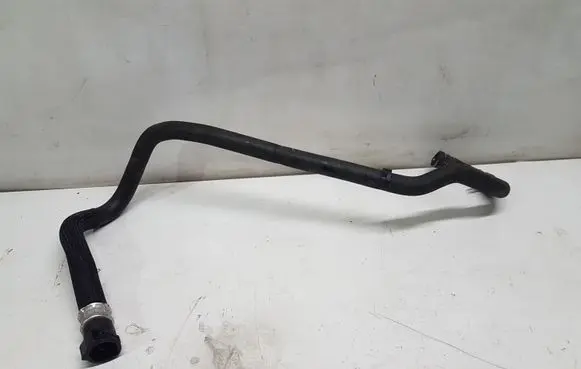 Peugeot 3008 II Engine coolant pipe/hose 9670815380