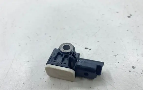Peugeot 5008 Airbag deployment crash/impact sensor 9663904980 110309202