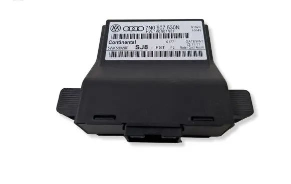 Volkswagen Touran II Gateway control module 1K0907951