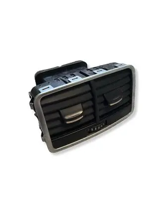Audi A6 S6 C6 4F Rear air vent grill 4F0819203