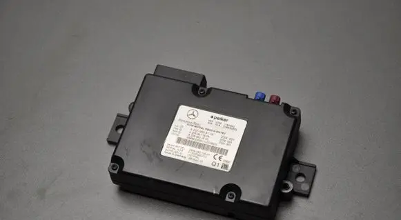 Mercedes-Benz C W205 Bluetooth control unit module A2059008118