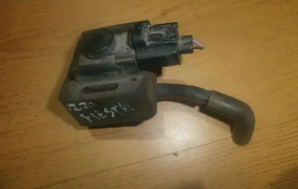 Ford Fiesta Turbo solenoid valve