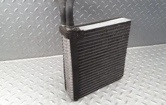 Air conditioning (A/C) radiator (interior)
