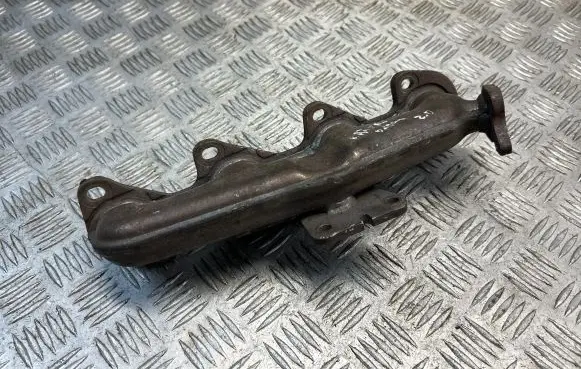 Nissan Qashqai Exhaust manifold