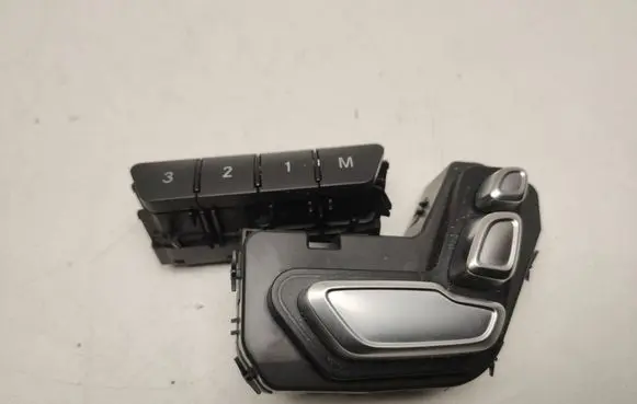 Mercedes-Benz E C207 W207 Seat control switch A2129050351