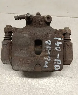 Hyundai i40 Front brake caliper