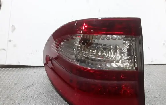 Mercedes-Benz E W211 Rear/tail lights A2118201564