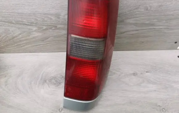 Volvo S70 V70 V70 XC Rear/tail lights 3512425 3512320