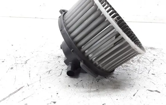 Mazda 3 I Heater fan/blower 8940000270