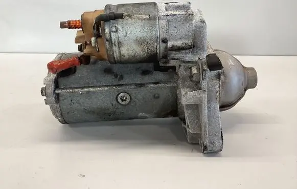 Renault Laguna III Starter motor 8200568535E