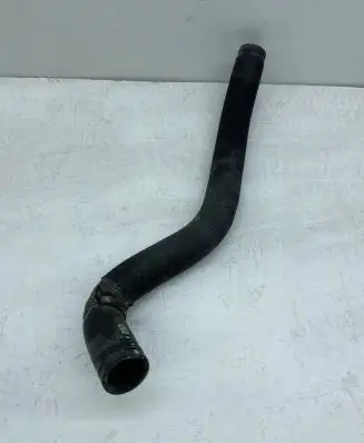 Ford Mustang VI Engine coolant pipe/hose