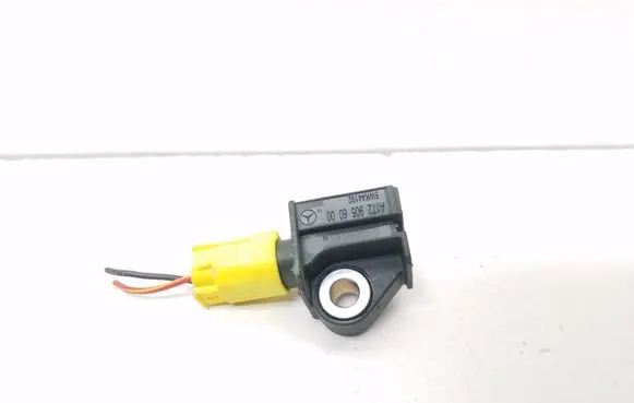 Mercedes-Benz E W212 Airbag deployment crash/impact sensor A1729056000