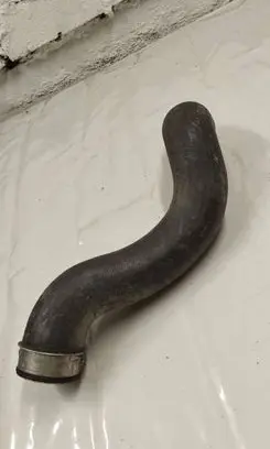 Mercedes-Benz CLS C218 X218 Intercooler hose/pipe A2045280682