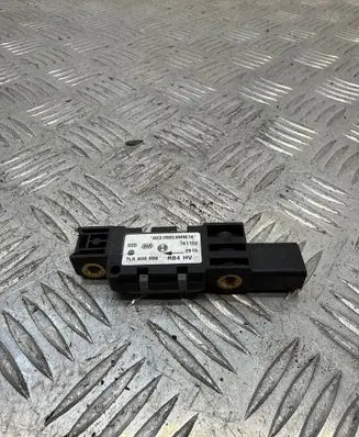 Volkswagen Touareg I Airbag deployment crash/impact sensor 7L0909606 0231R0GXMM74 161102