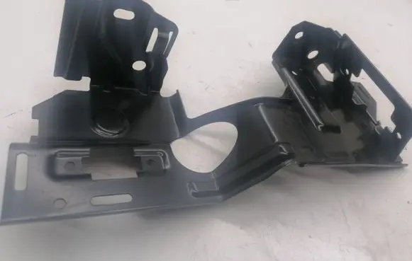 Ford Transit Custom Engine mounting bracket BK21V045B32AC