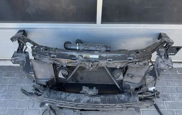 Jeep Grand Cherokee Front piece kit 