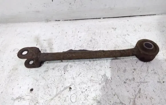 Hyundai Santa Fe Rear control arm