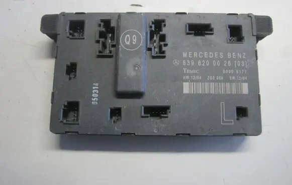 Mercedes-Benz Vito Viano W639 Door control unit/module 6398200026