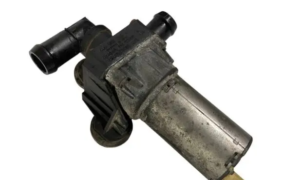 BMW 1 E81 E87 Coolant heater control valve 6928246 64116928246