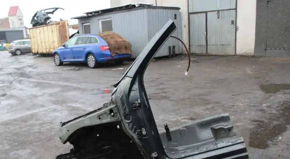 Seat Tarraco Front piece kit 5780636