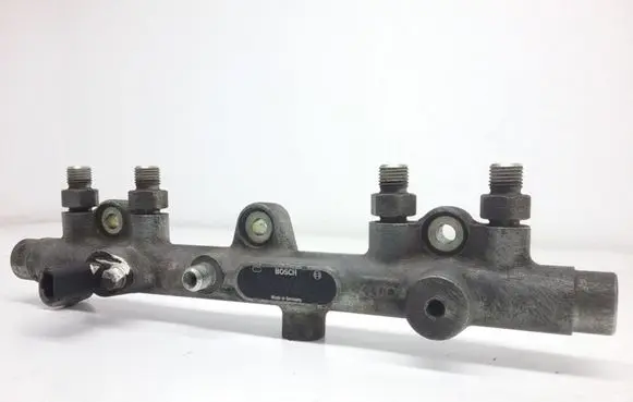 Fuel main line pipe