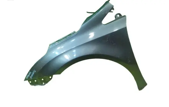 Toyota Avensis T270 Fender PRZOD LEWY