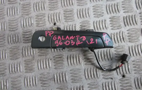 Mitsubishi Galant Front door exterior handle