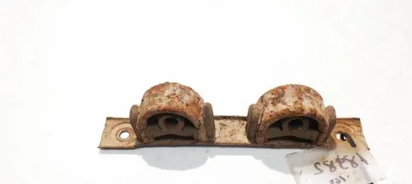 Audi A3 S3 8L Muffler mount bracket/holder 