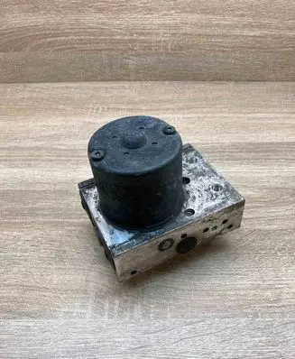 BMW 5 E39 ABS Pump 6750383 0265228001