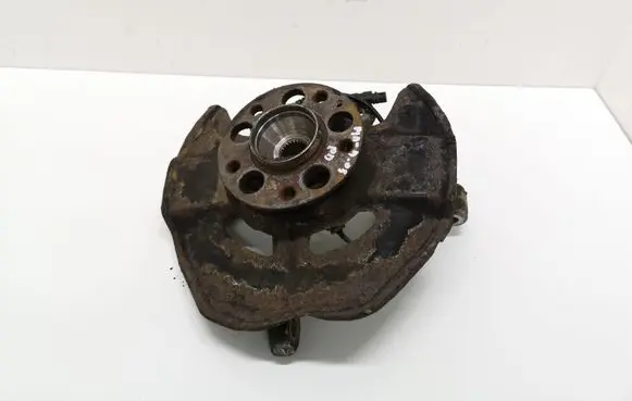 Mercedes-Benz A W169 Front wheel hub
