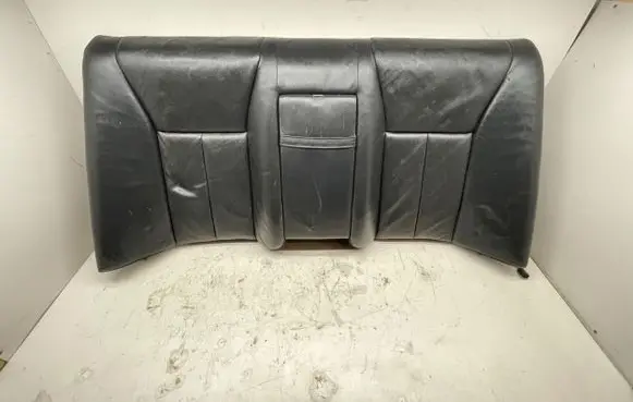 Mercedes-Benz E W210 Rear seat 2109230022 2109200116 2109200022