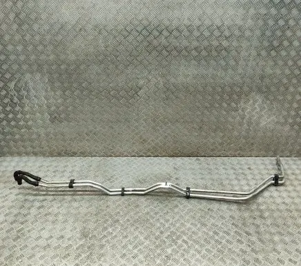 Porsche 997 Engine coolant pipe/hose 99757218100