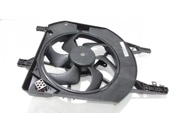 Renault Trafic II (X83) Radiator cooling fan shroud 8200151873