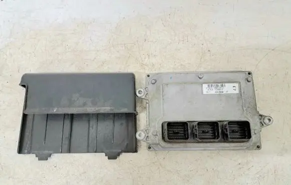 Honda Civic Engine control unit/module 37820RNHR53 4768100552