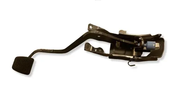 Toyota Hilux (AN120, AN130) Clutch pedal 