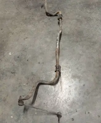 Mitsubishi Endeavor Front anti-roll bar/sway bar