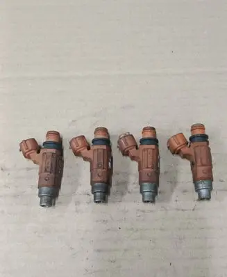 Mitsubishi Space Star Fuel injectors set CDH210 731016C