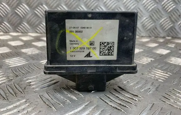 Volvo V50 Xenon control unit/module 130732919700
