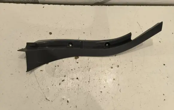 Mercedes-Benz E W211 Other sill/pillar trim element A2116920401