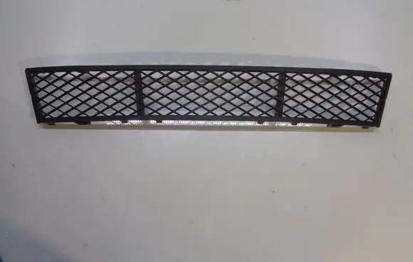 BMW 5 F10 F11 Front bumper lower grill CHBM11035G3