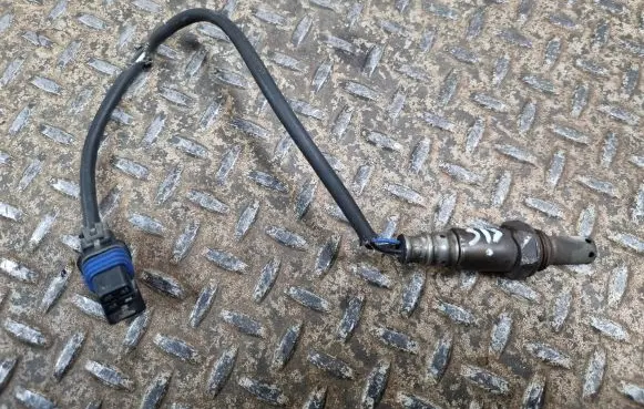 Cadillac Escalade Lambda probe sensor 12589321