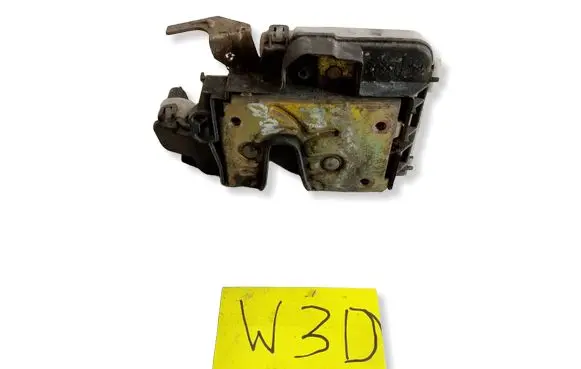 Volkswagen Polo IV 9N3 Front door lock 6N2837016E