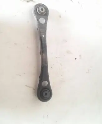 Rear control arm