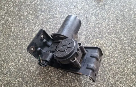 SsangYong Kyron Wiper motor