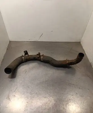 Mitsubishi Outlander Intercooler pipe mounting bracket 